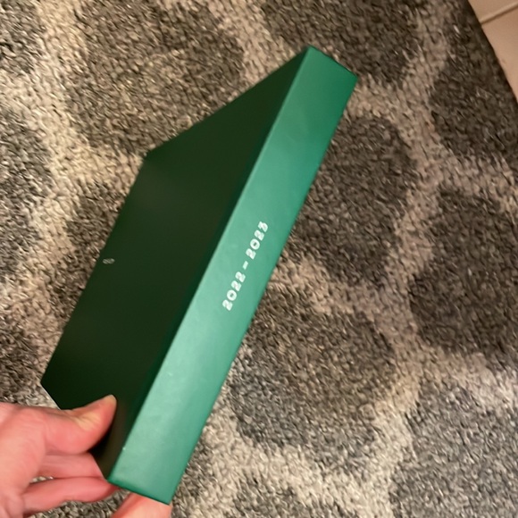 Rolex Watch Collection Hardcover book - Picture 11 of 11